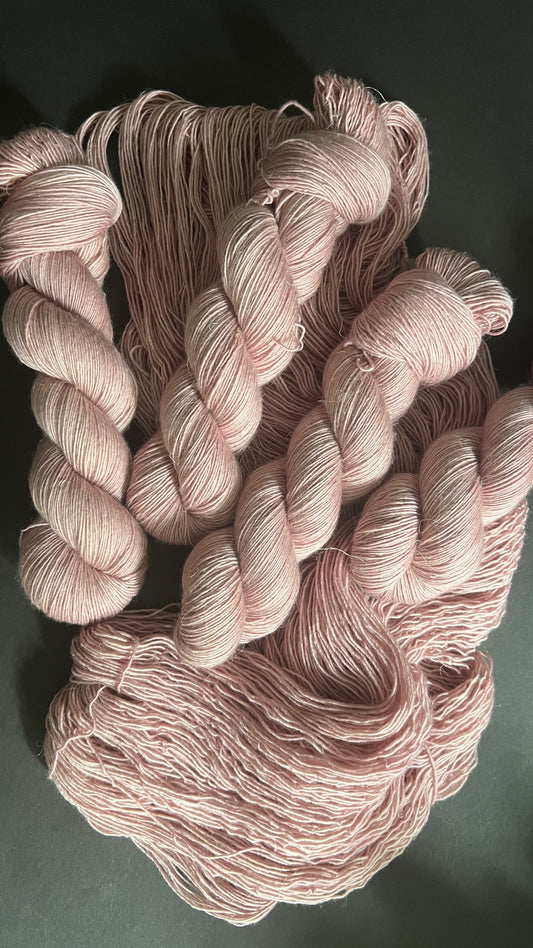 Nature Linen | Modestly